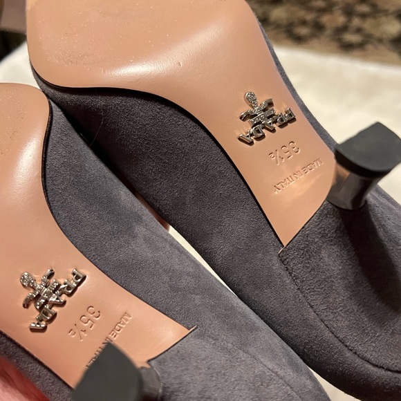 SOLD!!Sz 35.5 Prada Gray Suede Leather Pointy Toe Kitten Heels - Picture 11 of 15